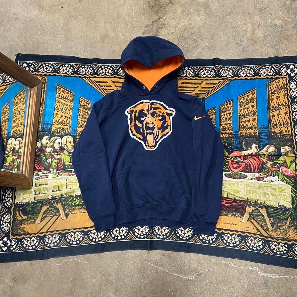 Nike Chicago bears hoodie Size large on field team apparel modern NFL football